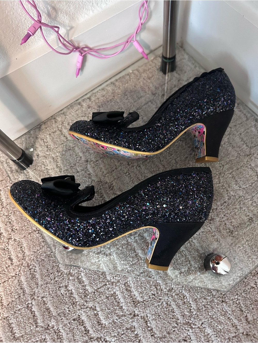 New Irregular Choice Sparkly Bow Heel - Picture 3 of 5